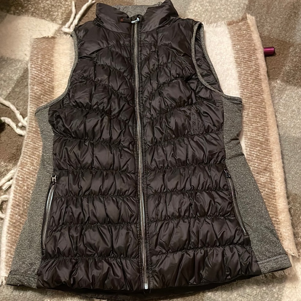 Tangerine puffer vest